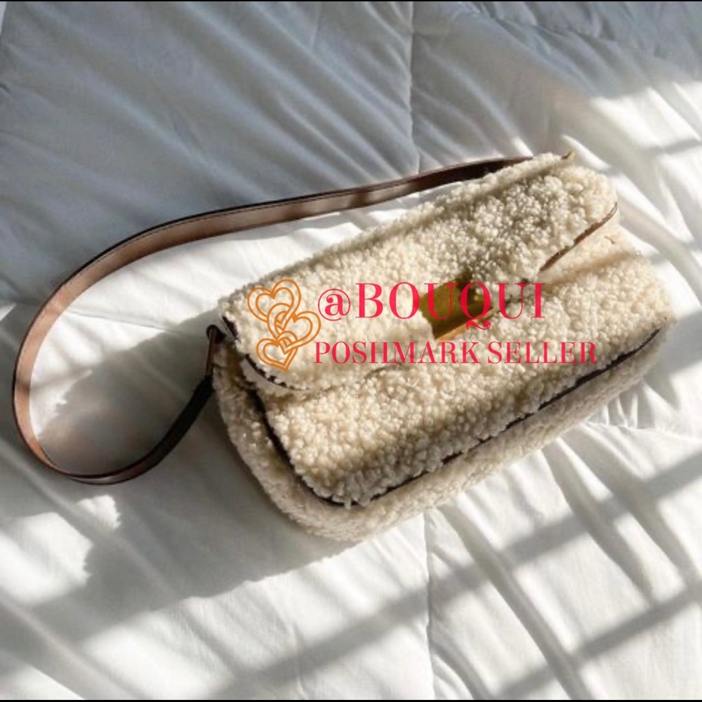 BLOGGERS FAV ZARA FLEECE SHOULDER BAG - Picture 4 of 14
